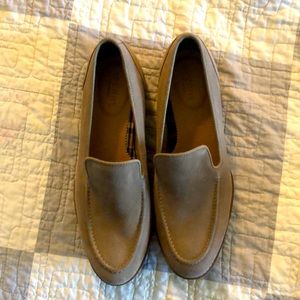 Brand New Never worn Sperry Tan Suede Flats